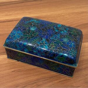 Vintage Chinese Cloisonne Blue Enamel Floral Hinged Trinket Box
